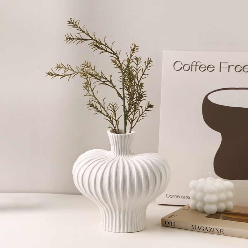 SKYLAR VASE  SMALL