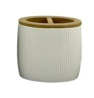 Kudrow Toothbrush Holder