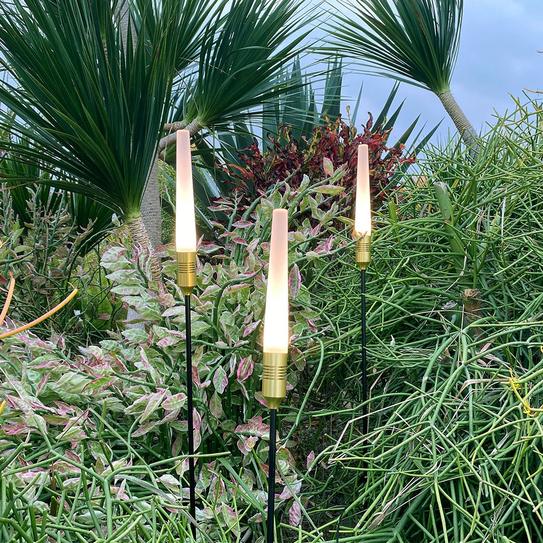 CARMEN OUTDOOR LED LAMP