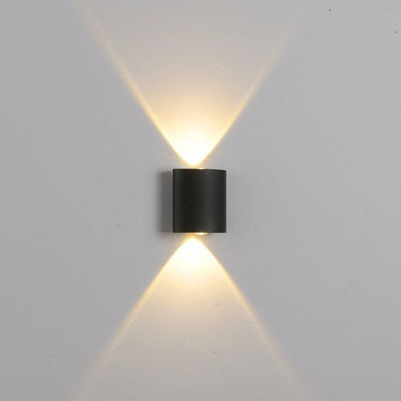 OUTDOOR WALL LIGHT 1W*2  80*77*35mm 3000K IP65 BK ابليك