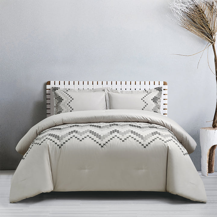 Firefly Tacon 3-Piece Queen Comforter Set - 220 X 240 cm