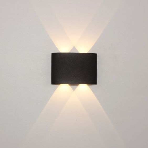 OUTDOOR WALL LIGHT 1W*4  115*77*35mm 3000K IP65 BK ابليك