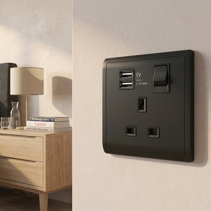 PIENO-13A 1G Sw Socket 2.1A USB, MB