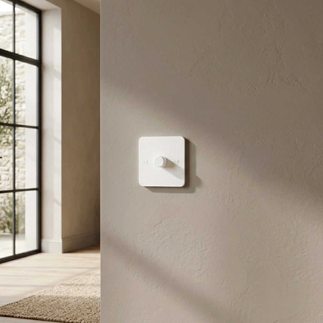 Lisse 1G 2W Universal 100W/VA LED Dimmer WH Switch