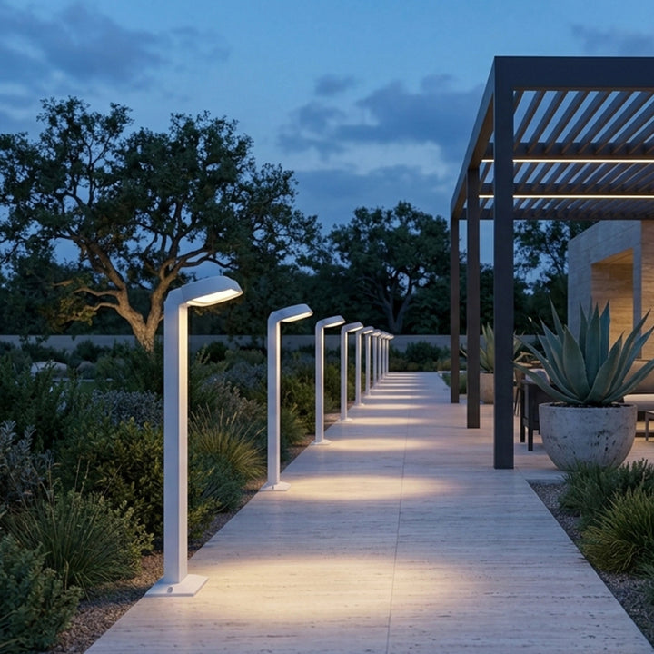 OUTDOOR  LED  13W / 500 / 3000K IP54 SLV ستاند