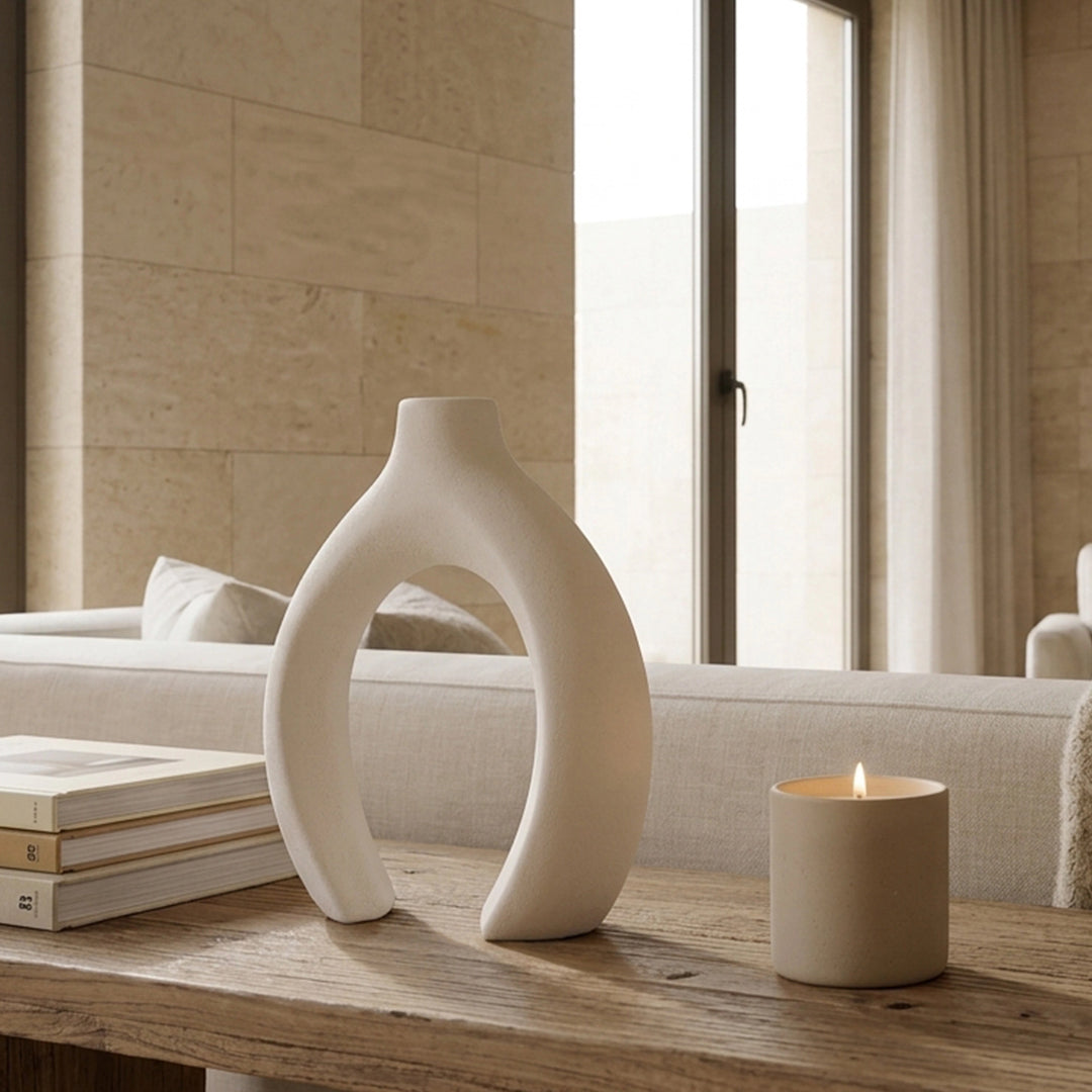 NIKOLA VASE 