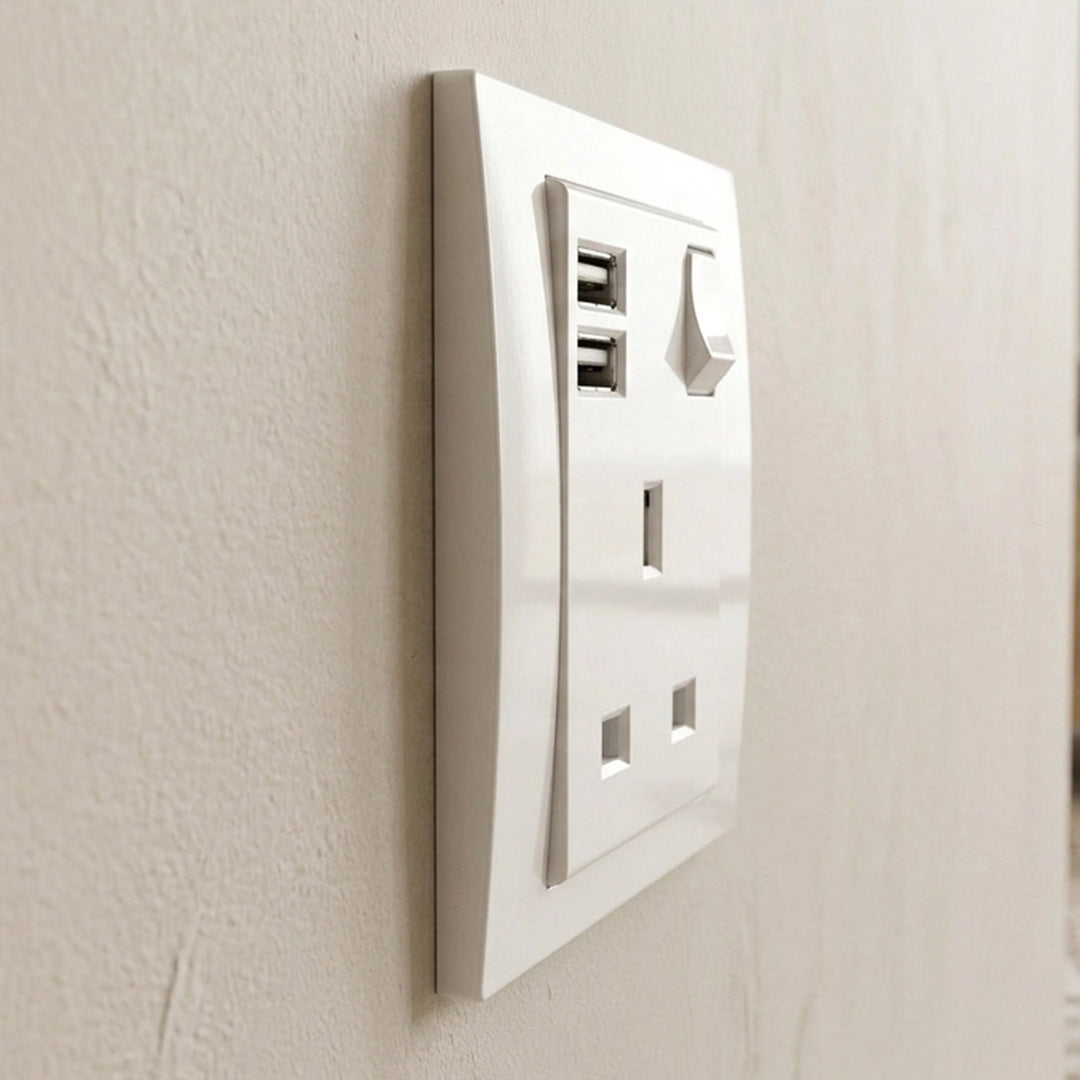  Vivace 13A 1G Sw Socket with 2.1A USB, WH VITM Black VITM