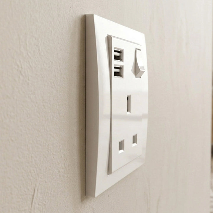  Vivace 13A 1G Sw Socket with 2.1A USB, WH VITM Black VITM