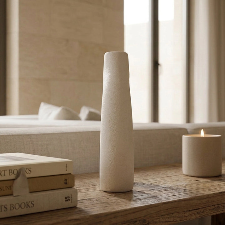 NIKOLA VASE 