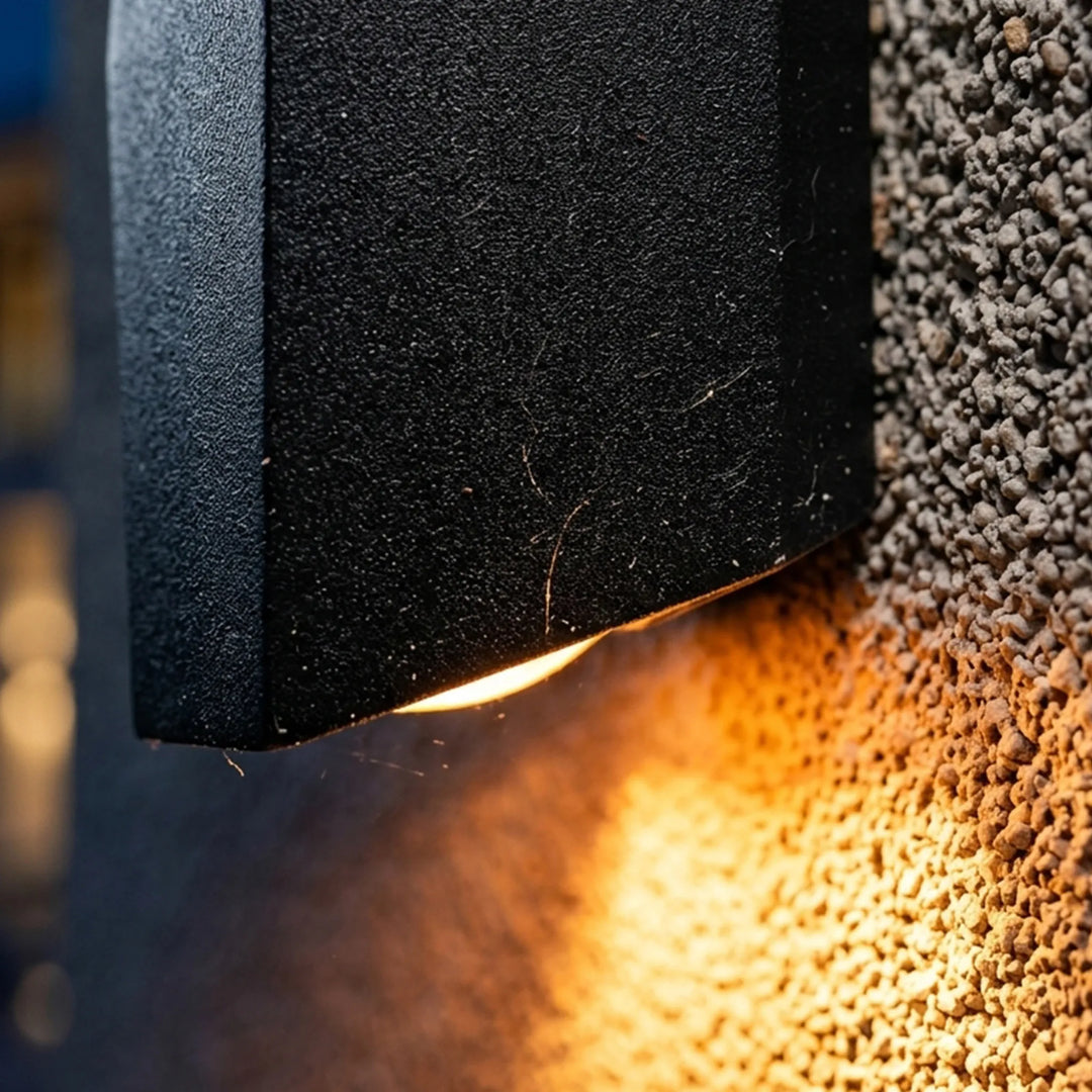 OUTDOOR Wall Lamp 6W 3000K - Black