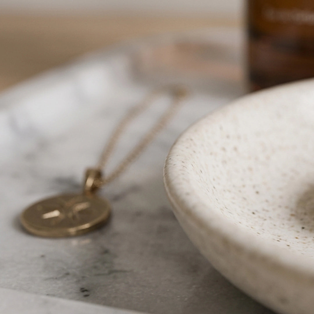Tray – Resin – 17.5 × 17.5 × 1 cm
