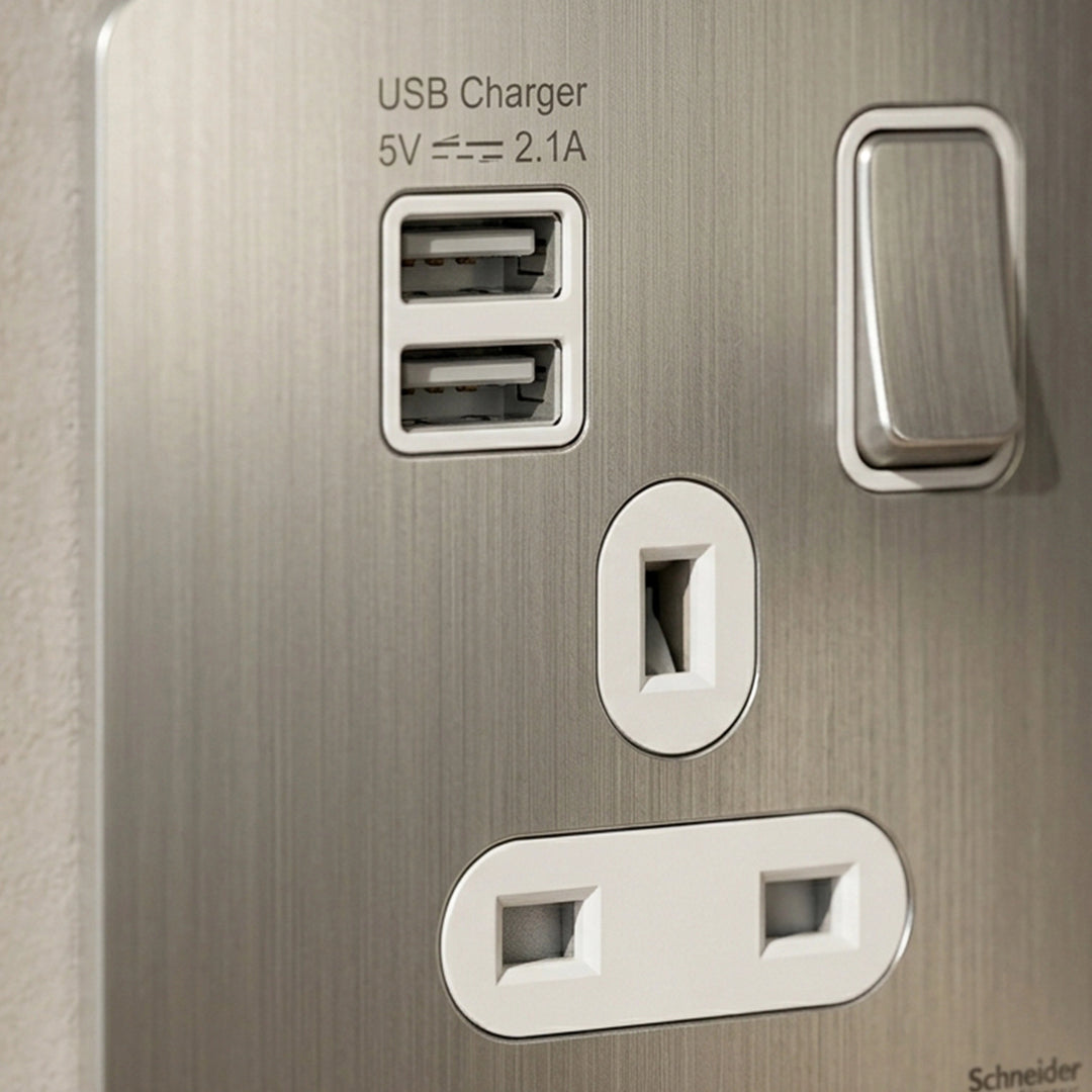 Ultimate USFP 1G SW SO SP 2XUSB 2.1 SS Black