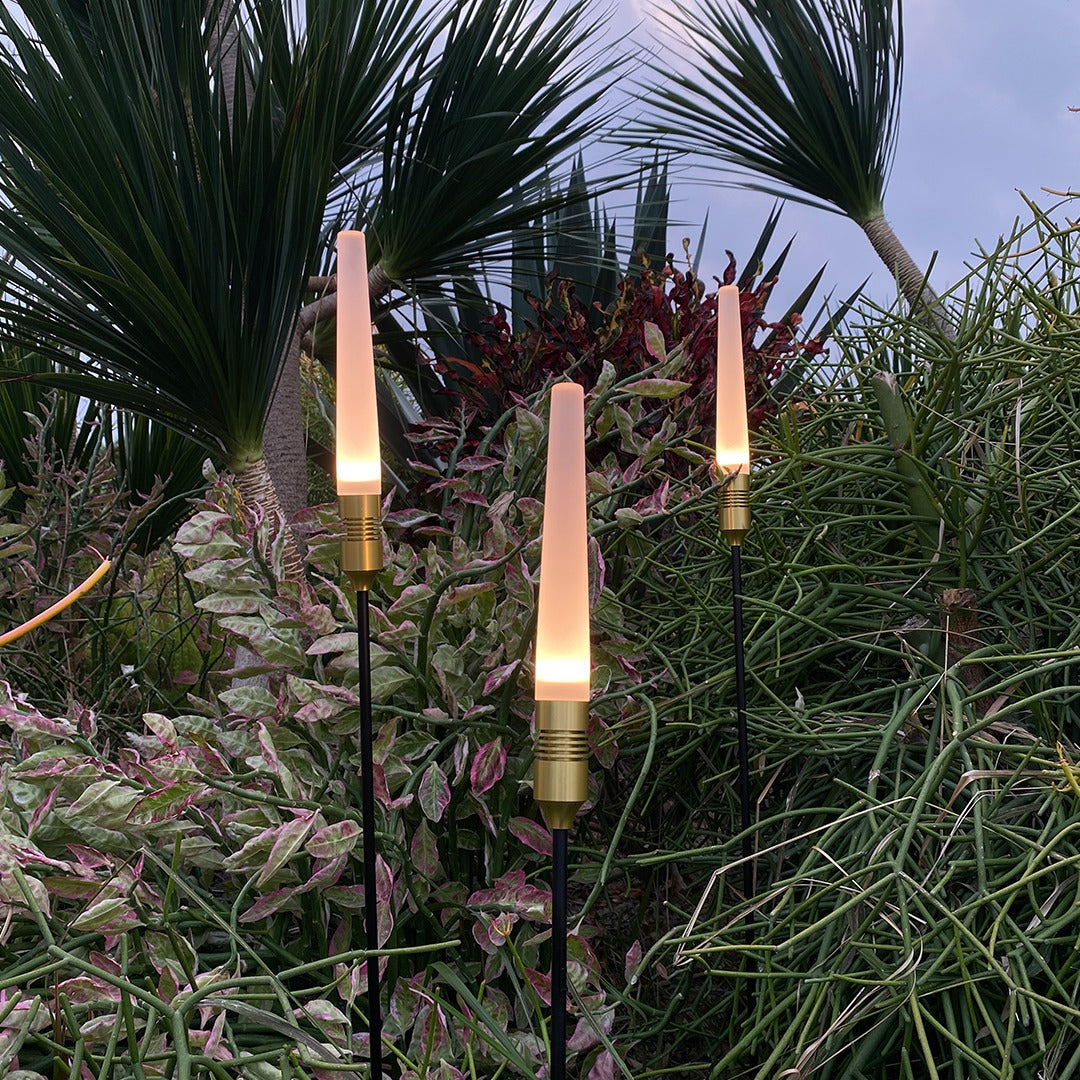CARMEN OUTDOOR LED LAMP