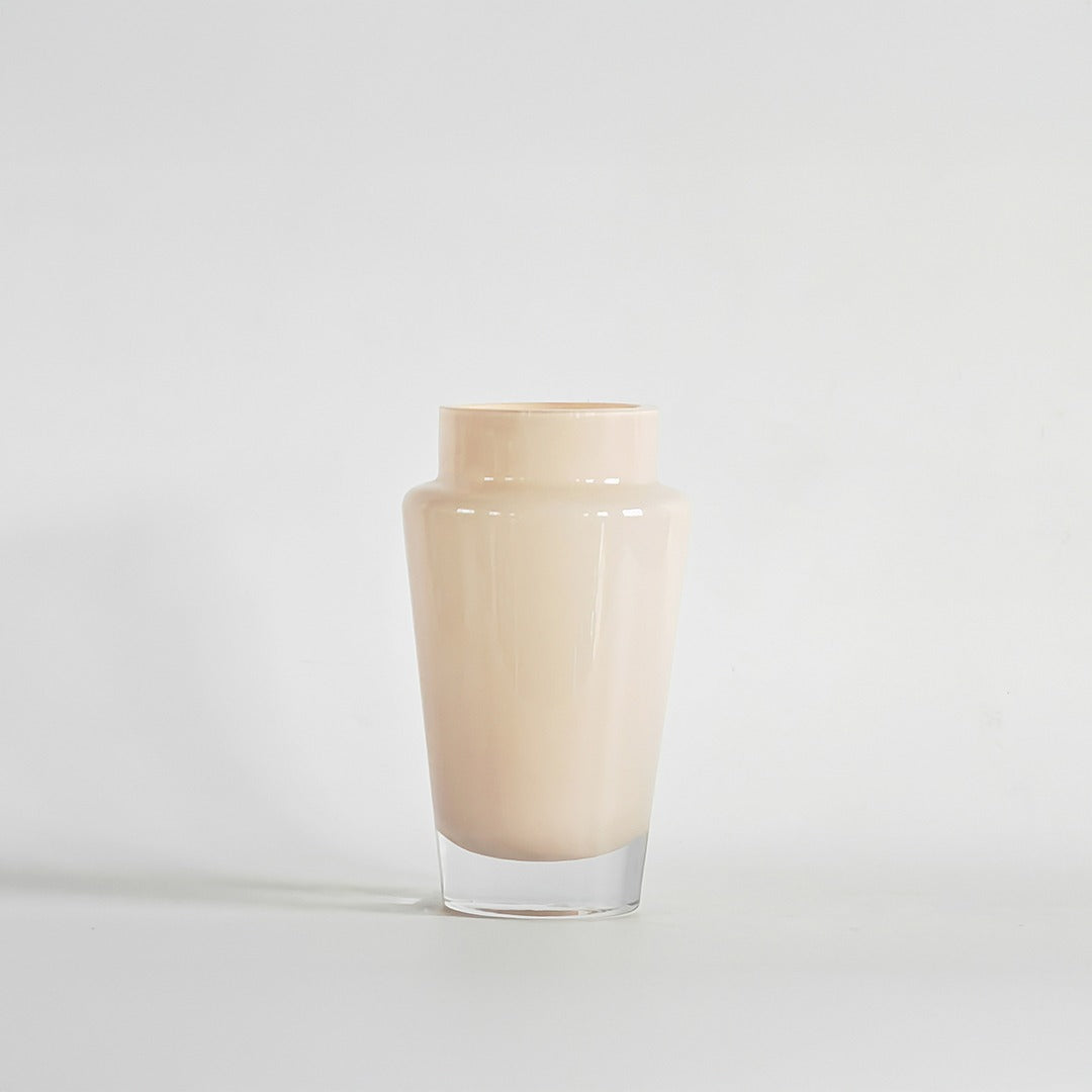 SAANVI VASE 