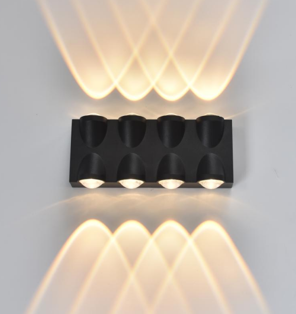OUTDOOR WALL LIGHT 1W*8  185*75*45MM 3000K IP65 BK ابليك
